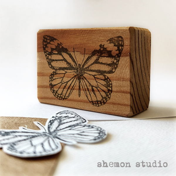 مهر چوبی طرح پروانه باترکاپ